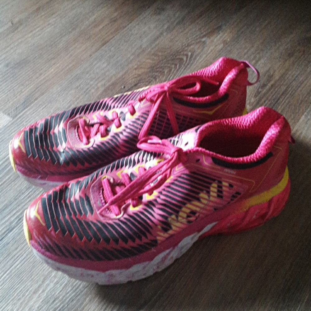 Running Shoes
